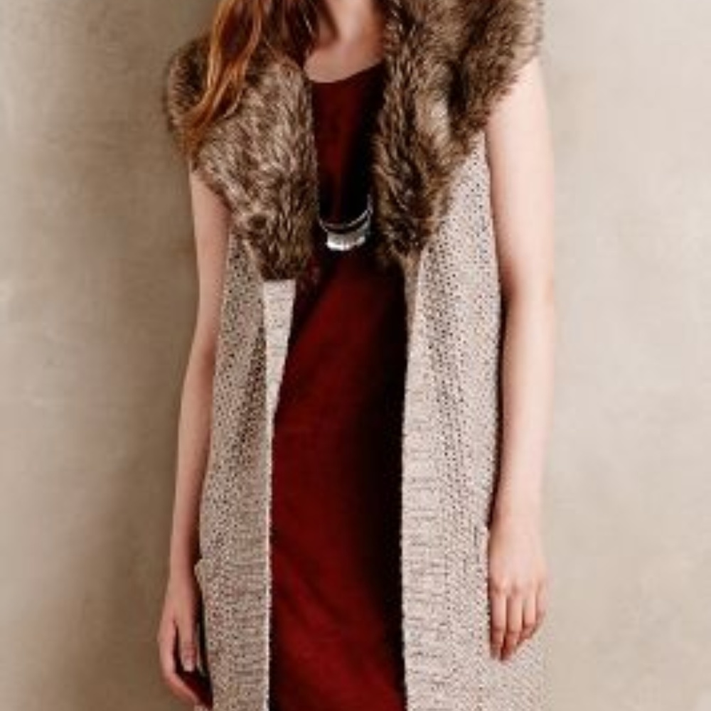 Anthropologie faux fur trim sleeveless cardigan